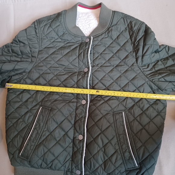 UGG Quilted Bomber Jacket - Picture 10 of 13
